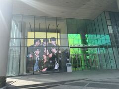 ソウルの森に到着。
大画面はRIIZEたちでした。