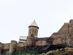 聖ニコラス教会。14世紀に建てられた教会だがソ連時代に火薬庫として使われたが、なんと不慮の事故で爆発崩壊してしまい、その後再建されたのだとか。