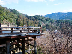 15:03 懸造りの本堂
懸造りは清水寺だけではなかったのですね。
