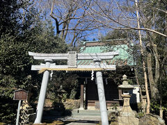 駅近くにある浅間神社。
