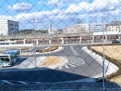 まずは、豊砂駅へ