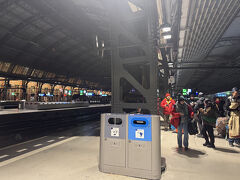 オランダアムステルダムに到着。