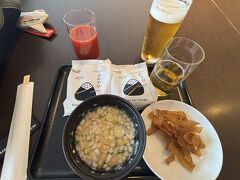 羽田空港第一ターミナル　JAL国内線ダイヤモンド プレミア ラウンジ