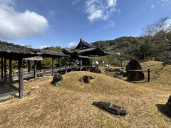 池泉回遊式庭園。
桃山時代～江戸時代初期作庭、小堀遠州作。

東山を借景に。



