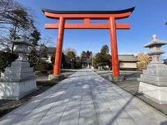 湯倉神社です。
鳥居が立派です。