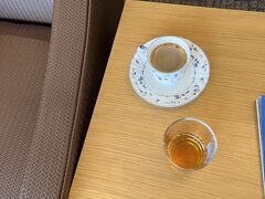 空港のラウンジ