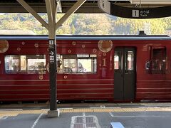 駅に着いたら
ちょうど入線してきました
