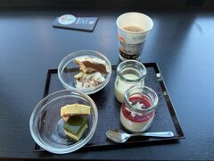 デザート類も食べてしまう。