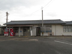 2024.12.31　乃木
歩いてすぐの乃木駅にやってきた。