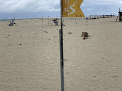 10分ぐらい待機していると、次第に晴れ間が出て曇りみたいな天気になりましたんで上陸いたしました。島に来ていたのは我々のパーティー6人だけでした。