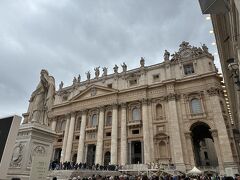 午後はサンピエトロ大聖堂を観光