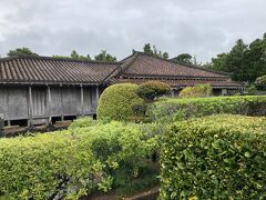 何の変哲もない？こ古民家。
土曜日は休みでした。