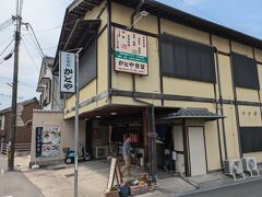 お腹もすいてきたので湯浅駅前のこちらのお店でお昼ご飯にしましょう