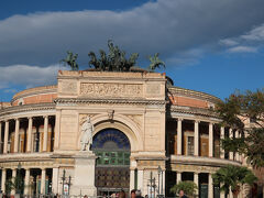 夕方までカーポ市場の騒ぎは続き、もう営業している店はない
意外と片付けはしっかりしていたのにびっくり

新市街方向へ行ってみた