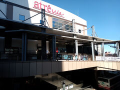 翌11月、再び三鷹駅へ

まずは駅からすぐのCORALビルへ