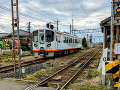 川跡駅で乗り換え北松江線に乗車、北松江線には3・4月に「おでん電車」なるものを運行している。電車にゆられながら、おでんをつまみにお酒が飲めるのだそう。飲み物食べ物も持ち込み可能です。
