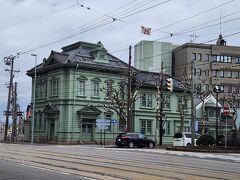 結構降ってる
後で行ってみたけど
現在も運営中なので見学不可