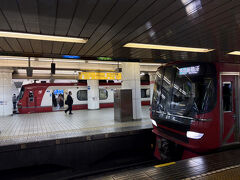 トヨタ産業技術記念館に向かいます。
名鉄で１駅。電車で行きます。
名鉄名古屋駅はホテルからすぐ行けます。
