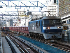 2025.02.24　名古屋
名古屋で最後の悪あがき。５７８２レはいわゆる“赤ホキ”で石灰石のばら積み車だ。笠寺から名古屋臨海鉄道に乗り入れる。製鉄をする際に不純物除去で石灰石が必要だから、行先は製鉄所かな？