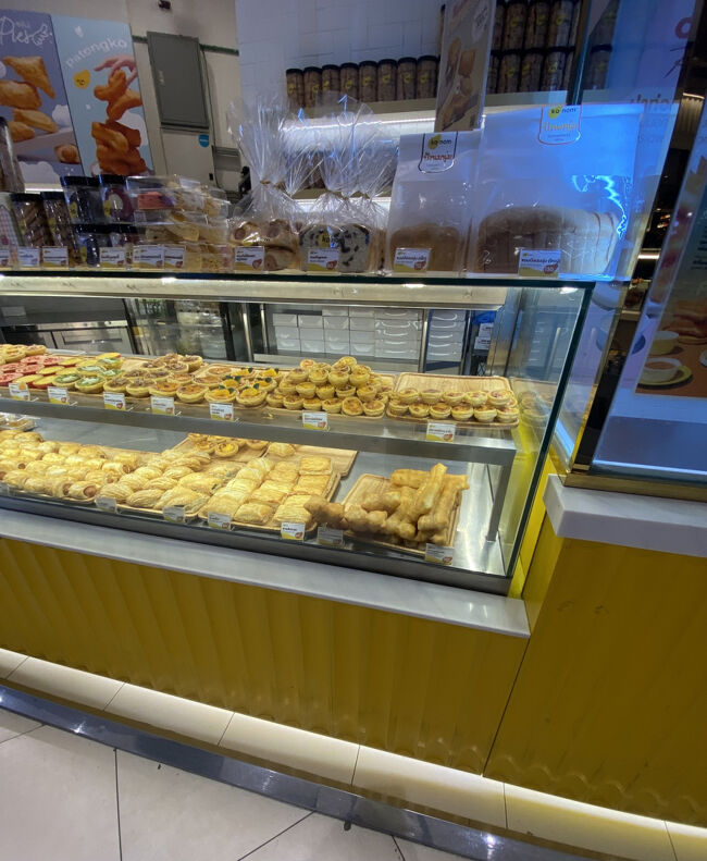 この、1番右下にあるやつ！<br />ปาท่องโก๋(パートンコー)です！