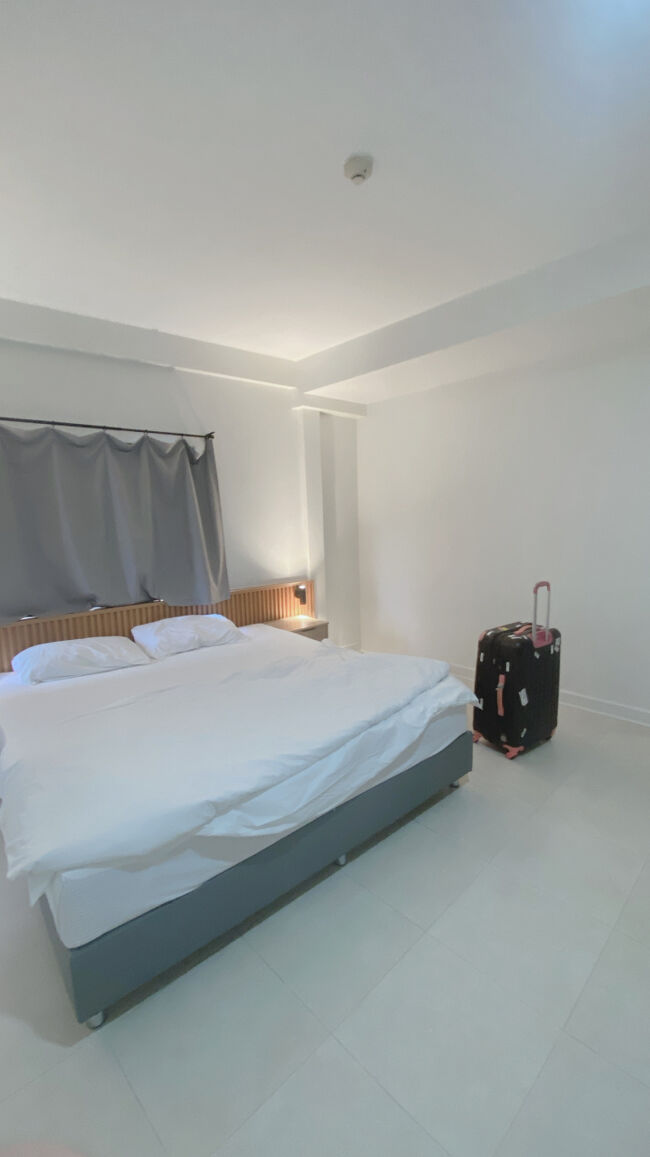 そんなわけで夜も更け、スーツケースのパッキングも無事終わりました。<br /><br />明日はいよいよ最終日。<br />名残惜しいけど、ゆっくり休んで明日の帰国に備えたいと思います。<br /><br />今日もありがとうございました。<br />おやすみなさい。