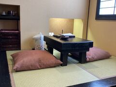 時間になり、今日のお宿、やまの湯さんへ