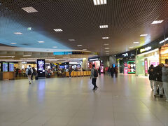 ポルテラ空港 (LIS)