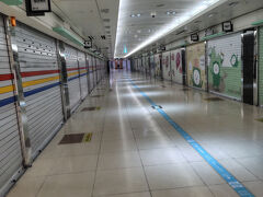 富平駅地下街はかなりの規模
まだ開店前
