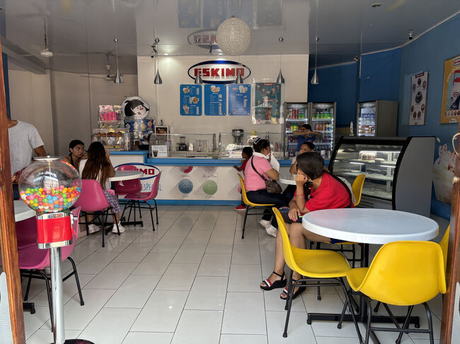 エスキモーアイスがこんなところに！<br />ガイドさんも大好きだそうです。