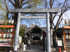 せっかく築地に来たので波除神社にお参りして今日は終了。
有楽町までぷらぷら歩いて、途中で切子のグラスを買ってしまって予想外の出費です・・