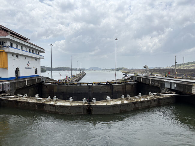 運河のある街 10月に運航して好評だった大阪市内を流れる水の回廊を船で周回する