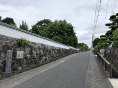 上小路武家屋敷通り