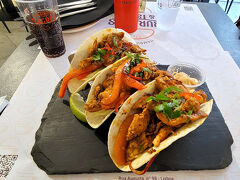 Hamburgueria Burgers and Tacos でランチ