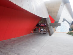 　こちらも特別展をのぞいた常設展示は入場無料になります。特別展はポンペイ展でしたが、わざわざオーストラリアに来てまでポンペイ展に行かなくても、という感じでした。