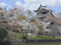 追手向櫓（おってむかいやぐら）