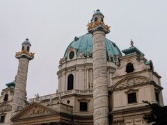 ベルヴェデーレ宮殿からカールス教会へ移動