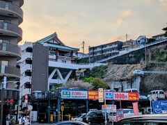 「青木橋」からの眺め。
神奈川宿のスポットの一つ、「三宝寺」。
