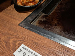 同行者が夜8時過ぎの大阪入り
夕飯を食べ損ねないようグランフロント南館のレストラン街へ

グランフロントだけでも飲食店数は多く、食べる場所には困らない

鶴橋のお好み焼き　オモニへ