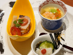 お食事は１階にある凛というお食事処でいただきます

半個室になっていますが、周囲の声は聞こえます

前菜