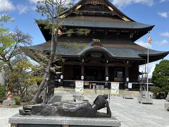 犬山から、稲沢市に、足を伸ばしまして。、祖父江の善光寺です。