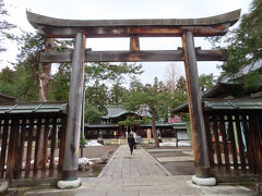 11:08「上杉神社」到着。