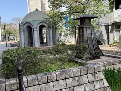 はりまや橋の周りは公園として整備されています。