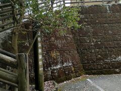 　祖谷渓展望台に着きました。