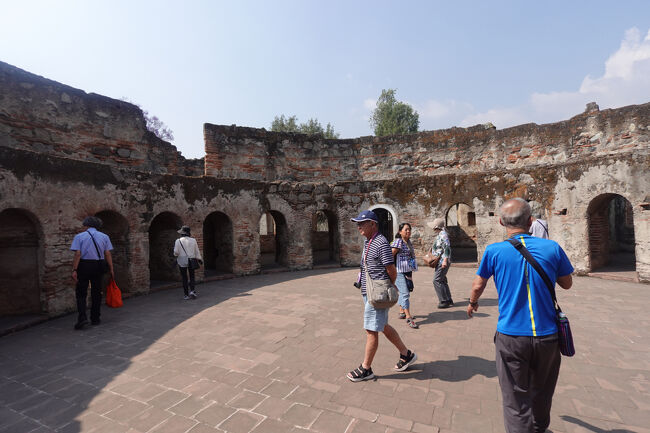 修道女の住まい（周囲に個室が１８室あった。）