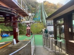 3日目の観光は、三方五湖レインボーライン山頂公園からです。

ケーブルカーとリフトがあり、上りはケーブルカーを利用。