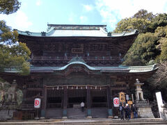 金刀比羅宮（旭社）
　1837年に建てられた立派な建物で国の重要文化財に指定
　されています。
　明治時代の神仏分離以前は、松尾寺（真言宗）の本堂でしたが、
　現在は、天御中主神、伊邪那岐神、伊邪那美神、八百萬神、
　高皇産霊神、神皇産霊神、天津神、国津神など9神が
　祀られています。