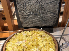 チャイナエアはスカイチームなので
ガルーダのラウンジが使えます。