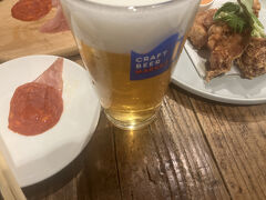まだ咲かない。
ビールで乾杯。