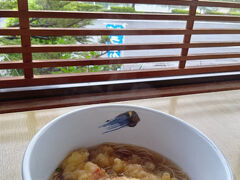 参拝後、駐車場前の「石柳」で昼食
口当たりの良いそうめんのような細い蕎麦でした