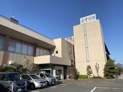 後輩を奥出雲でピックアップして宿へ
なんやかんやで１７時到着